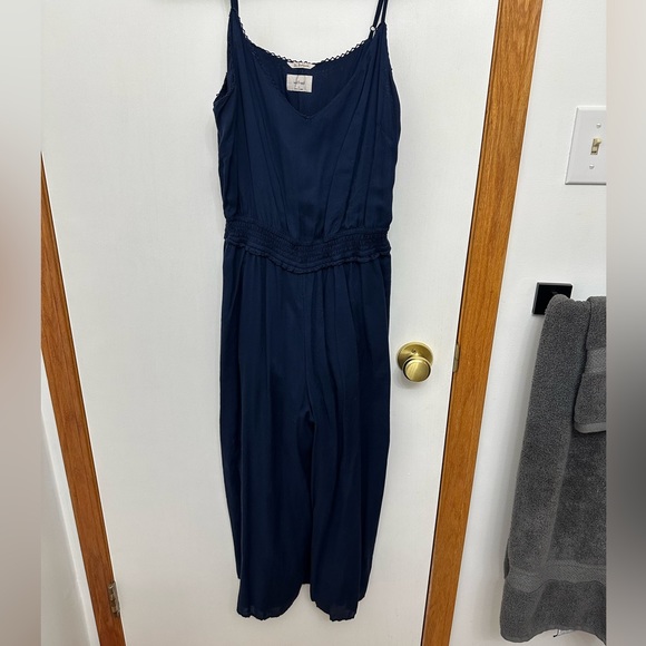 Aritzia romper - Picture 1 of 2
